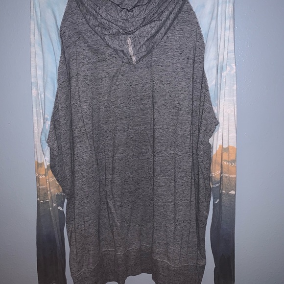 Used American Eagle Pullover Sweater XL - Picture 4 of 4